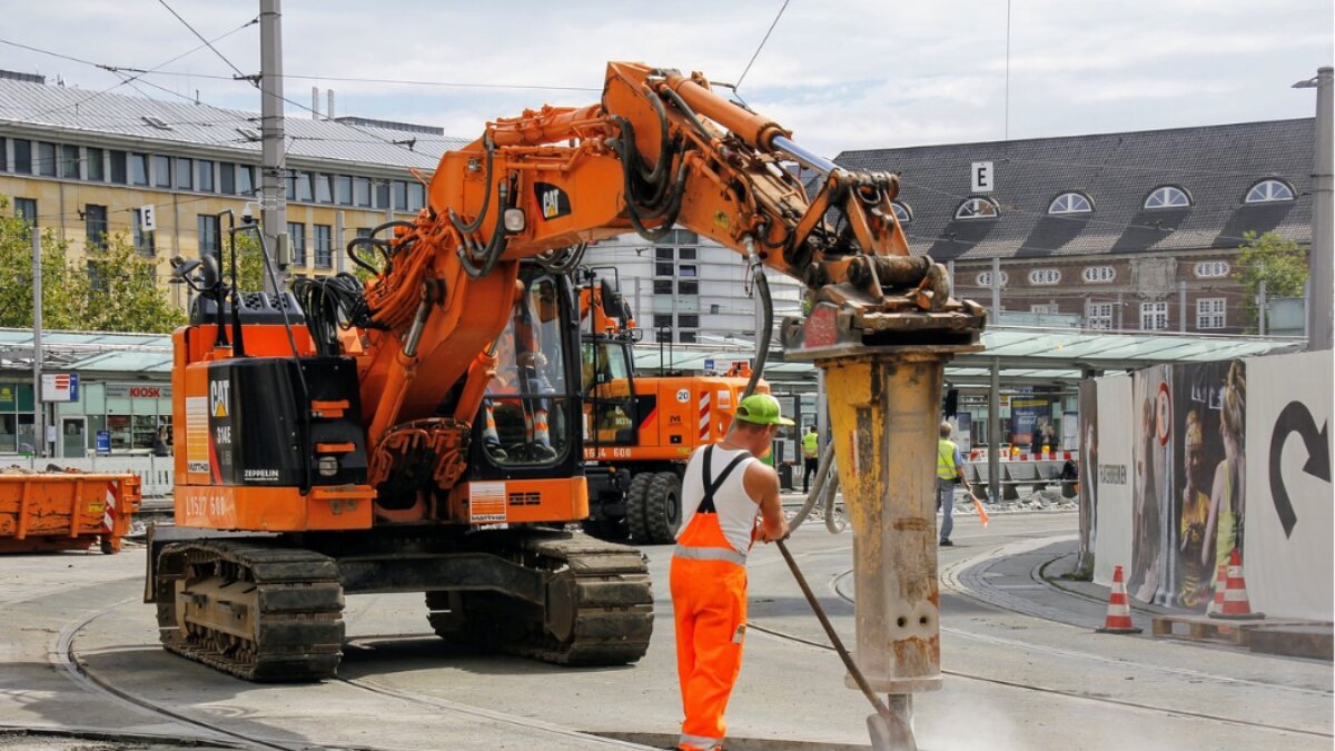 Appalto e subappalto nei cantieri: sanzioni in assenza di tesserino